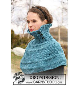 Poncho gemaakt van Drops Alaska