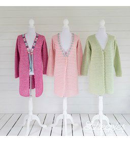 Damesvest gemaakt van Scheepjes Stone Washed