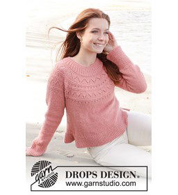 Damestrui met ronde pas en split gemaakt van DROPS Sky