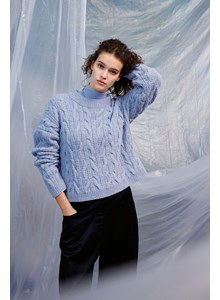 Damestrui in kabelpatroon