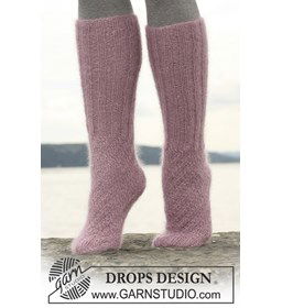 Sokken gemaakt van Drops Kid Silk