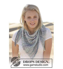 Omslagdoek gemaakt van Drops Fabel