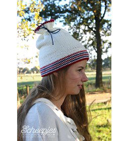 Dames muts gemaakt van Kumihimo satijnkoord 