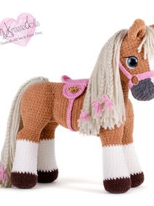 pony Spirit met zadel en halster