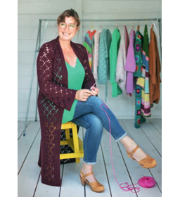 Damesvest met uitlopende mouwen gemaakt van Lang Yarns Carpe Diem