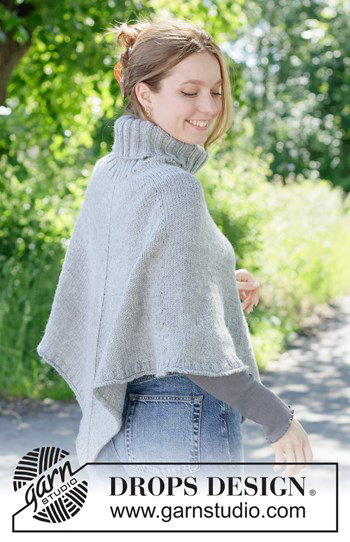 poncho Hazy Sky met hoge dubbele halsboord