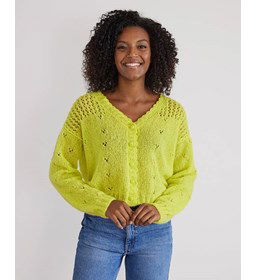 Vest met geschulpte rand langs de halslijn gemaakt van Phildar Phil Light