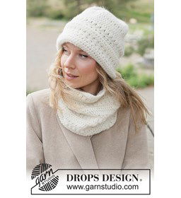 Gehaakte muts met halswarmer gemaakt van Haaknaalden