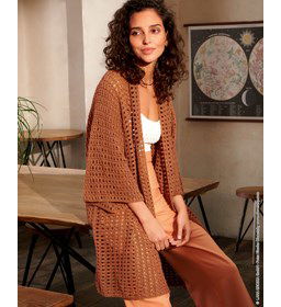 Lang Damesvest met driekwart mouwen gemaakt van Lana Grossa Solo Lino