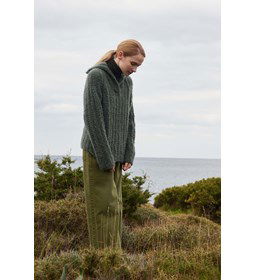 Damestrui met raglan Sacred Ground gemaakt van Boeken Lang Yarns