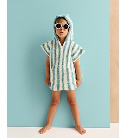 verticaal gestreepte poncho gemaakt van Phildar Phil Douce