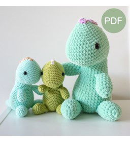 Dino met jongen gemaakt van Scheepjes Catona 50 - 100 gram