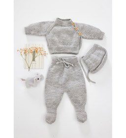 Overslag babyvestje gemaakt van Lana Grossa Cool Wool Baby