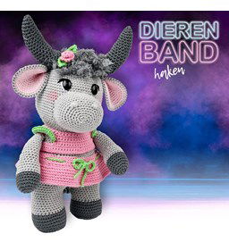 Knuffeldier Buffel met bloem in het haar gemaakt van Basis en versteviging