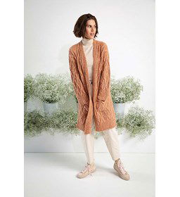 Damesvest gemaakt van Lang Yarns Kylie (op=op)