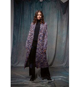 Damesmantel met recht voorpand gemaakt van Lang Yarns Muse