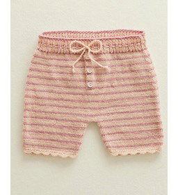 Kort babybroekje met gehaakte rand