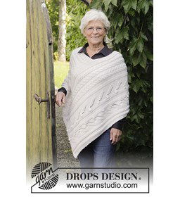 Poncho Winters Heart gemaakt van Drops Baby Merino