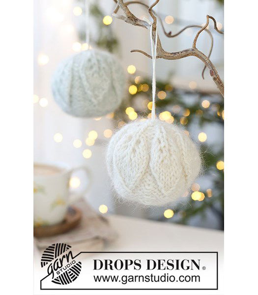 Breipatroon Winter Whisper Baubles