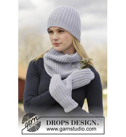 Gebreide muts, halswarmer en wanten gemaakt van Drops Lima
