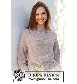 Damestrui met brede boorden met gaatjespatroon gemaakt van Drops Belle