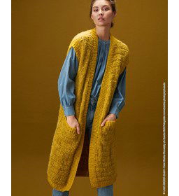 Lang mouwloos damesvest met zakken gemaakt van Lana Grossa Lala Berlin Furry