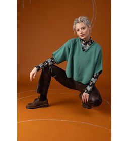 Korte damestrui Varada gemaakt van Rondbreinaald nr 3 - 3,25