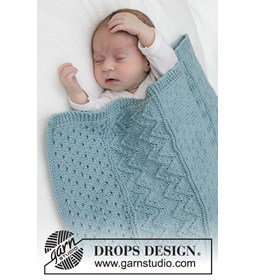 Babydeken met reliëfpatroon gemaakt van Drops Merino extra fine