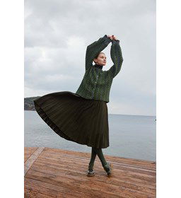 Damesvest In The Moment gemaakt van Haaknaalden