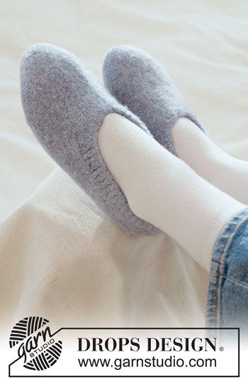 Warme gebreide en gevilte sloffen van pure wol