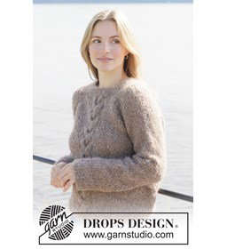 damestrui met kabels en raglan gemaakt van Drops Brushed Alpaca Silk