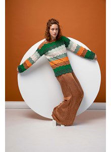 Trui in gekleurd golvend patroon