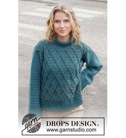 Damestrui gemaakt van Drops Merino extra fine