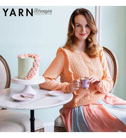 Nostalgisch damestruitje met gerimpelde  rand gemaakt van Scheepjes Whirlette