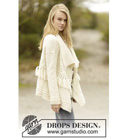 Vest met franjes en sjaalkraag gemaakt van Drops Nepal