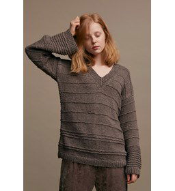 Trui voor dames gemaakt van Lang Yarns Wooladicts Earth