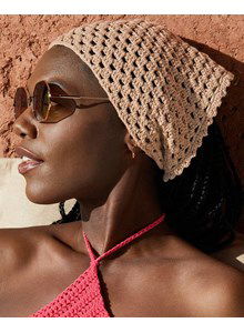 Driehoekige hoofddoek