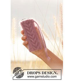 Hoesje voor de mobiel gemaakt van Breinaalden zonder knop