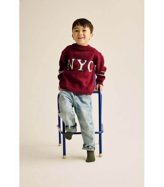 Breipatroon kindertrui Tilio met letters NYC 