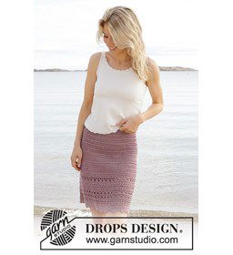 Damesrok met golvende onderrand gemaakt van Drops Muskat