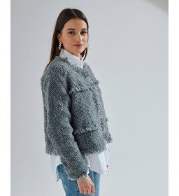 Jasje met gerafelde randen