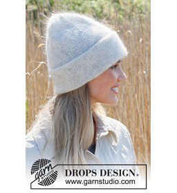 Muts in tricotsteek gemaakt van Drops Kid Silk