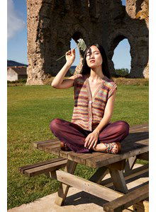 Damesspencer met knoopsluiting