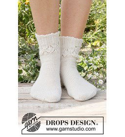 Sokken Meadow Mingle  gemaakt van Drops Fabel