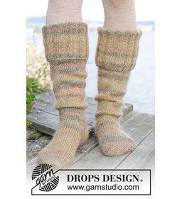 Damessokken met rand gemaakt van Drops Kid Silk