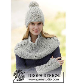 Gebreide muts, halswarmer en polswarmers gemaakt van Breinaalden zonder knop