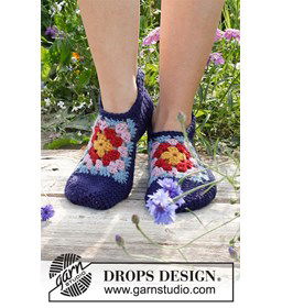 Sloffen Garden met oma vierkant gemaakt van Drops Nepal