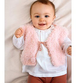 Giletje met striksluiting gemaakt van Handwerk accesoires