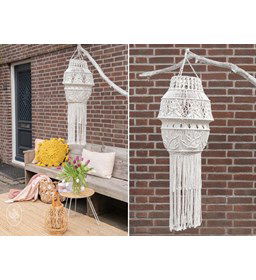 Lamp gemaakt van Ringen en frames