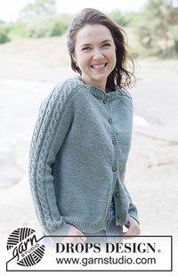 Gebreid vest met kabels en raglan